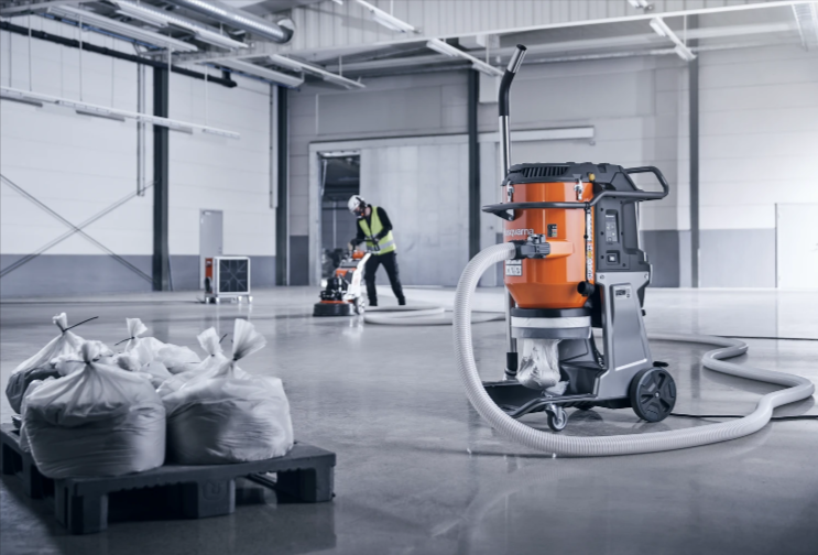 HUSQVARNA DE 130H (3KW)  ΣΥΛΛΕΚΤΗΣ ΣΚΟΝΗΣ 970519501